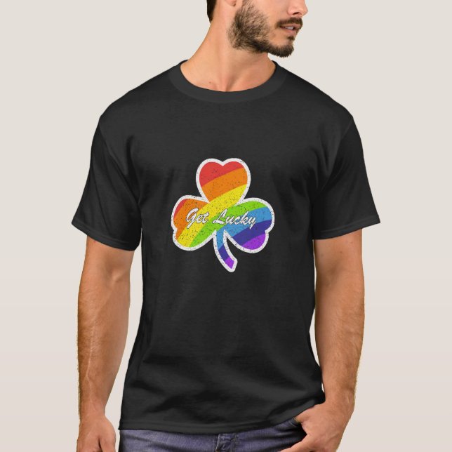 St Patrick_s Gay Pride Rainbow Kleeblatt Tshirt LG (Vorderseite)