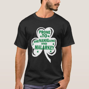St Patricks Boy Day Pajama Prone to Shenanigans un T-Shirt