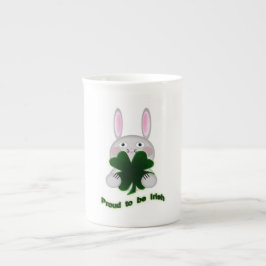 St. Patricks Bunny Proud zu irischem Kleeblatt Prozellantasse