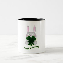 St. Patricks Bunny Proud zu irischem Kleeblatt