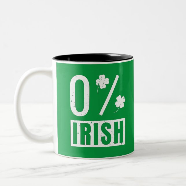 St Patrick's Day 0% Irish Vierblättriges Kleeblatt Zweifarbige Tasse (Links)