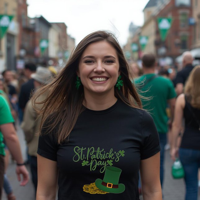 St. Patrick's Day Basic T-Shirt für Damen (Von Creator hochgeladen)