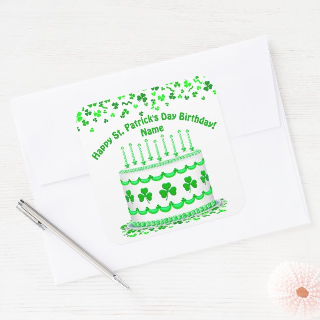 St Patrick's Day Birthday Cake Custom Candles Quadratischer Aufkleber (Umschlag)