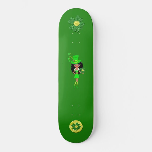 St Patrick's Day Brünett Girl Leprechaun Skateboard (Vorderseite)