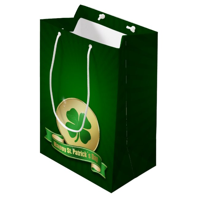 St. Patrick's Day Coin Kleeblatt Mittlere Geschenktüte (Vorderseite Schrägansicht)