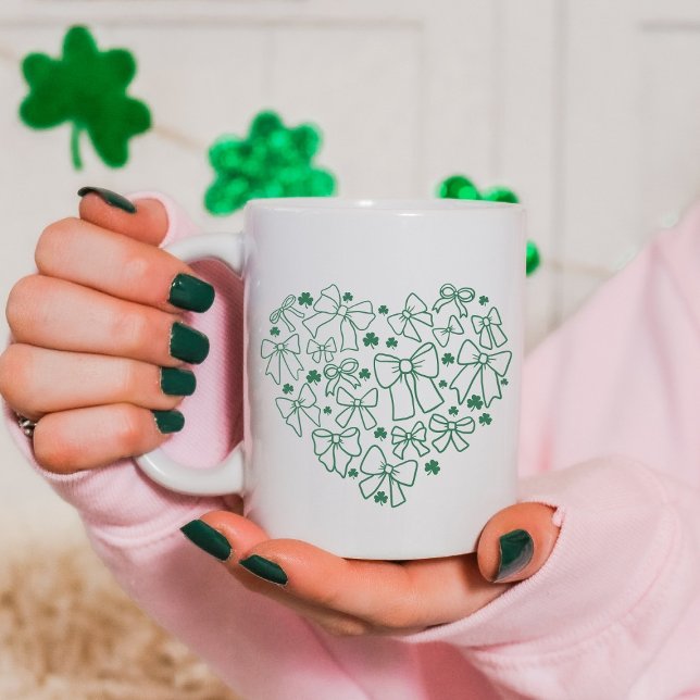 St. Patrick's Day Coquette Clover Herz Kaffeetasse (Von Creator hochgeladen)