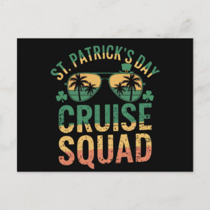 St Patrick's Day Cruise Squad Funny Family Matchin Postkarte