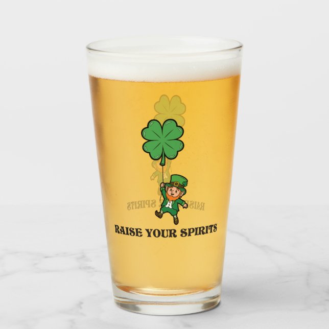 St. Patrick's Day Erhebt Eure Stimmung Glas (Vorne (Gefüllt))