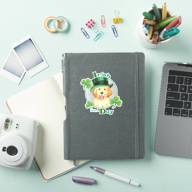 St. Patrick's Day Golden Retriever Vinyl Sticker (iPad Hülle)