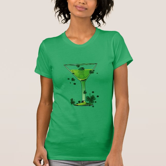 St Patricks Day Green Cocktail w Leprechaun Tshirt (Vorderseite)