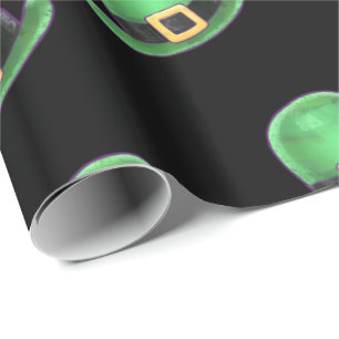 St Patrick's Day Green Derby Hat Muster auf schwar Geschenkpapier
