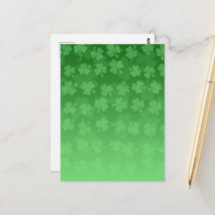 St. Patrick's Day Green Kleeblatts ombre pattern Postkarte