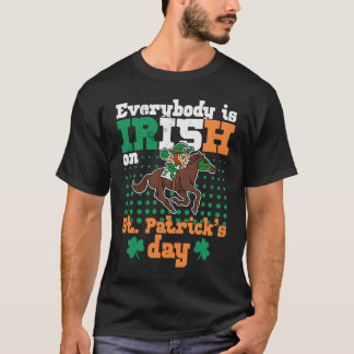 St Patrick's Day Irish Ireland Booze Gaelic Drinki T-Shirt