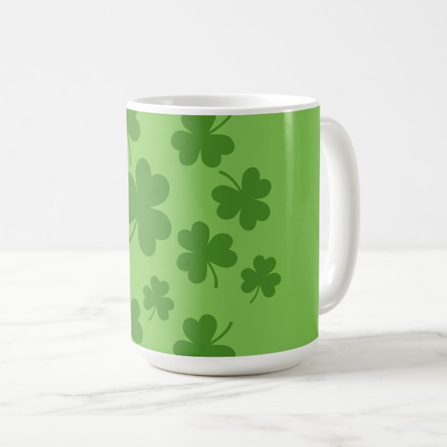St Patrick's Day Kleeblatt Clover Pattern Kaffeetasse (VorderseiteRechts)