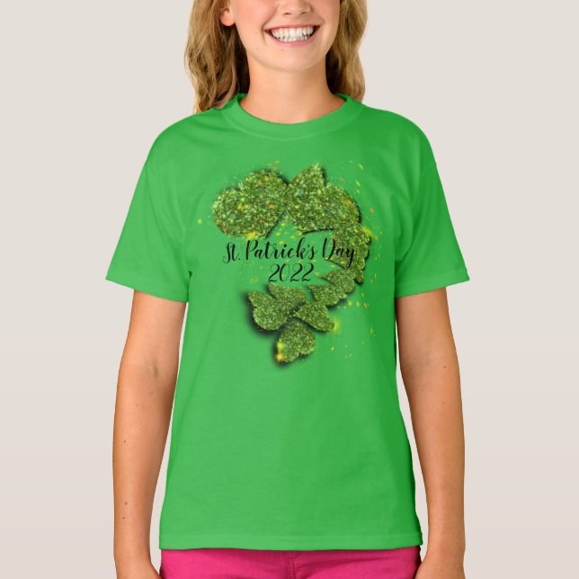 St. Patrick's Day | KLEEBLÄTTER | funkelnde Herzen T-Shirt (Vorderseite)