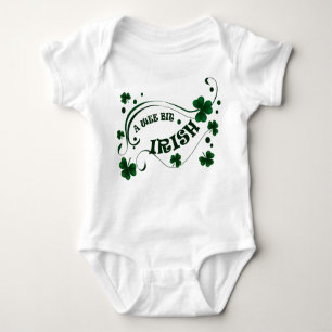 St Patricks Day Kleeblatts Wee Bit Irish Säuglinge Baby Strampler