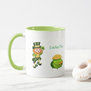 St. Patricks Day Leprechaun und Topf mit Gold Tasse