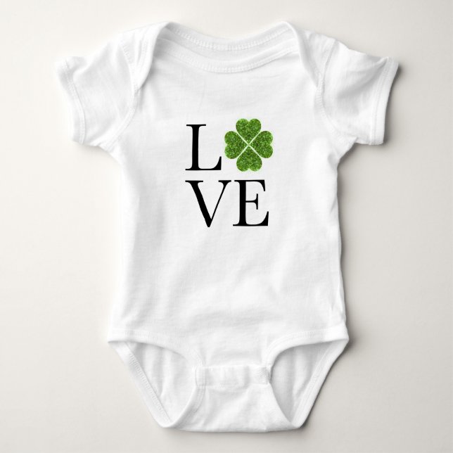 St. Patrick's Day | LIEBE | Kleeblatt für grünen G Baby Strampler (Vorderseite)