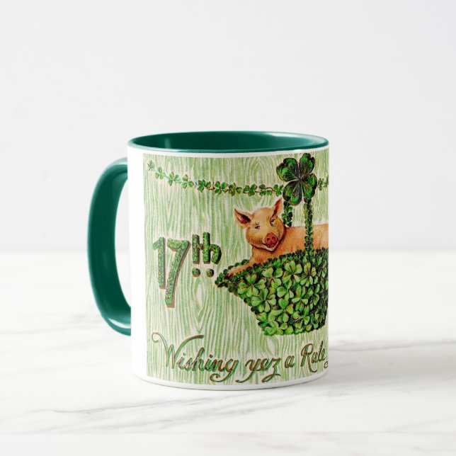 St. Patrick's Day Lucky Pig, Vintag Tasse (Vorderseite Links)