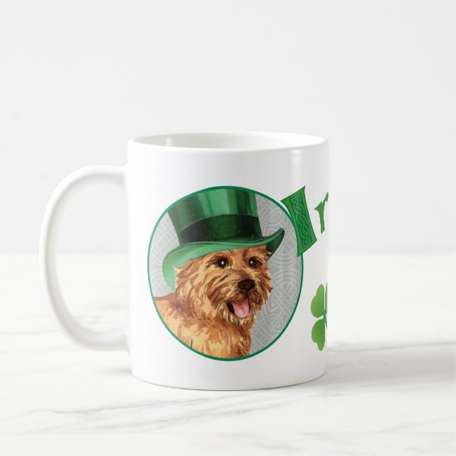 St. Patrick's Day Norwich Terrier Kaffeetasse (Links)