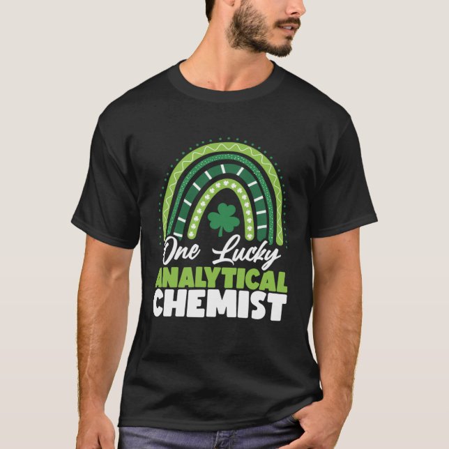 St Patricks Day One Lucky Analyst Chemist T-Shirt (Vorderseite)