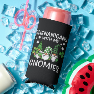 St. Patrick's Day Unfug mit Gnomies Gnom Selters Dosenkühler