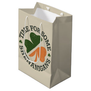 St. Patricks Zeit für einige Schabernack Kleeblatt Mittlere Geschenktüte