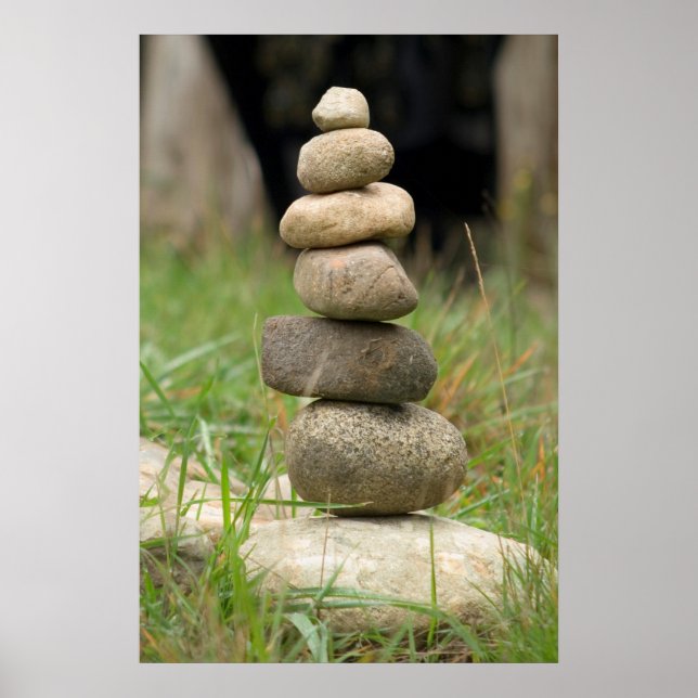 Stack Of Balanced Rocks Poster (Vorne)