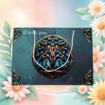 Stadt im Schatten des luxuriösen Baumes des Lebens