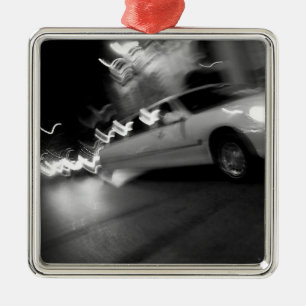 Stadt-Limousine nachts Ornament Aus Metall