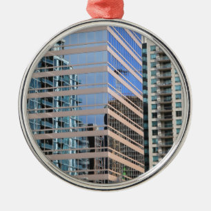 Stadt-moderne Architektur Silbernes Ornament