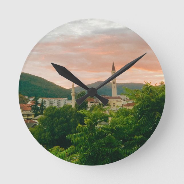 Stadt Mostar - Bosnien und Herzegowina Runde Wanduhr (Vorderseite)