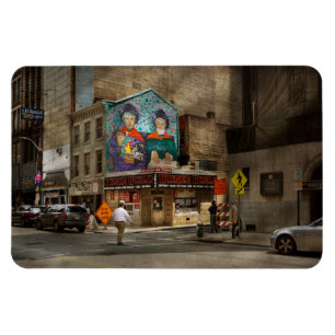 Stadt - Pittsburg, PA - Wiener World Magnet