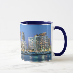Stadt-Skyline von Waikiki Tasse