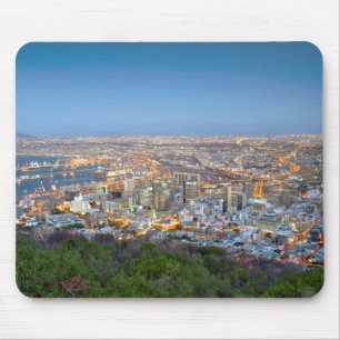 Stadtansicht vom Gipfel des Signal Hill bei Dämmer Mousepad