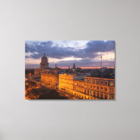 Stadtbild bei Sonnenuntergang, Havanna, Kuba