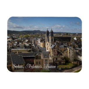 Stadtbild von Sedan, Ardennes, Frankreich Magnet