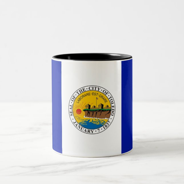 Stadtflagge Toledo Zweifarbige Tasse (Mittel)