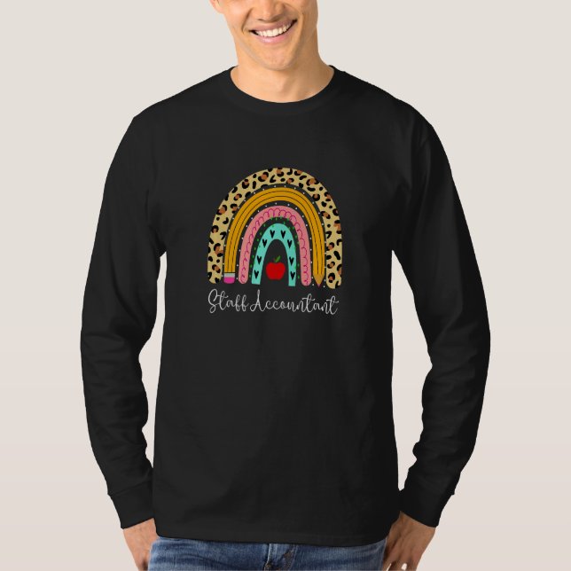 Staff Accountant Leopard Rainbow Accounting Back T T-Shirt (Vorderseite)