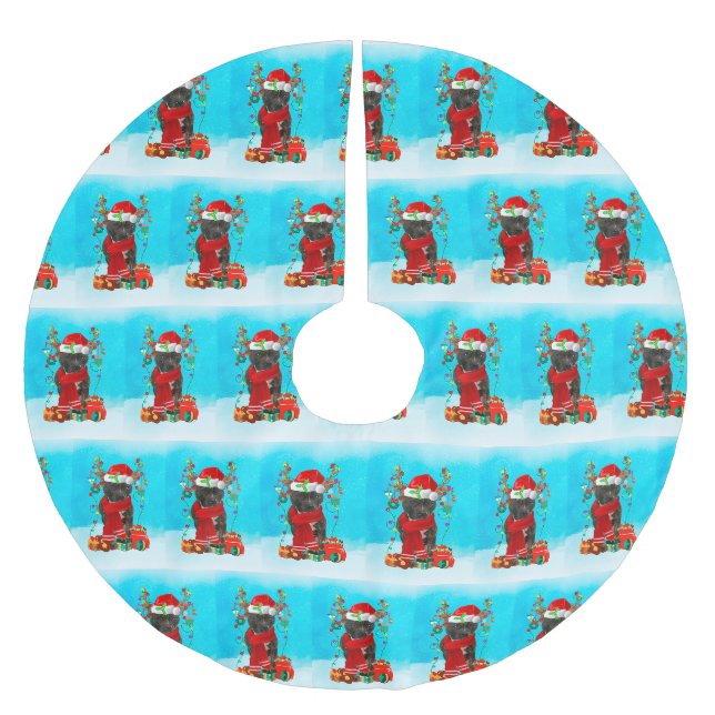 Staffordshire Bull Terrier im Schnee mit Weihnacht Polyester Weihnachtsbaumdecke (Vorderseite)