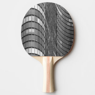 Stahl- und Glaszwischenwand von modernem Tischtennis Schläger