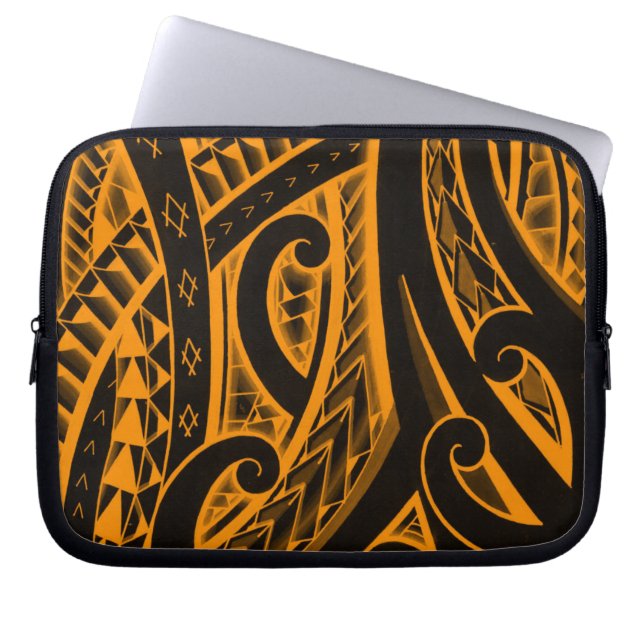 Stammes- Tätowierung in der Maori- Art und in den Laptopschutzhülle (Vorderseite)
