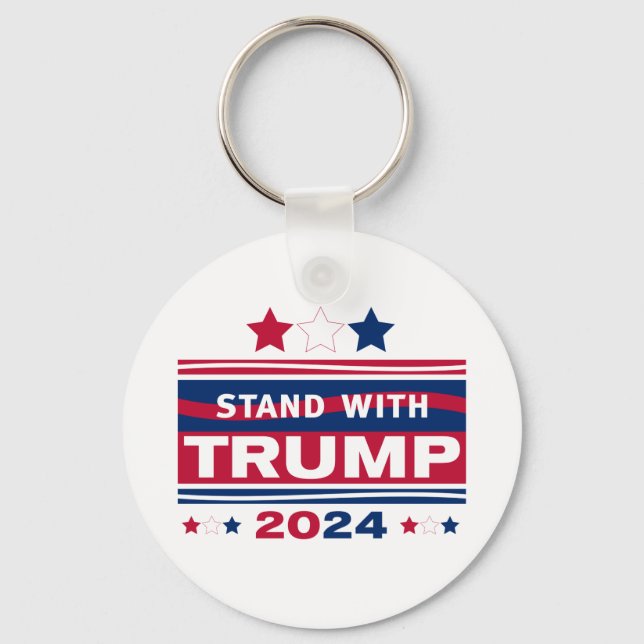 Stand mit Trump~2024~MAGA Schlüsselanhänger (Vorderseite)