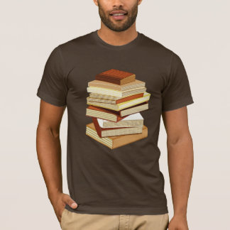 Stapel Bücher - Beige T-Shirt
