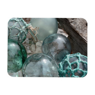 Stapel von Glasfischschwimmern Magnet