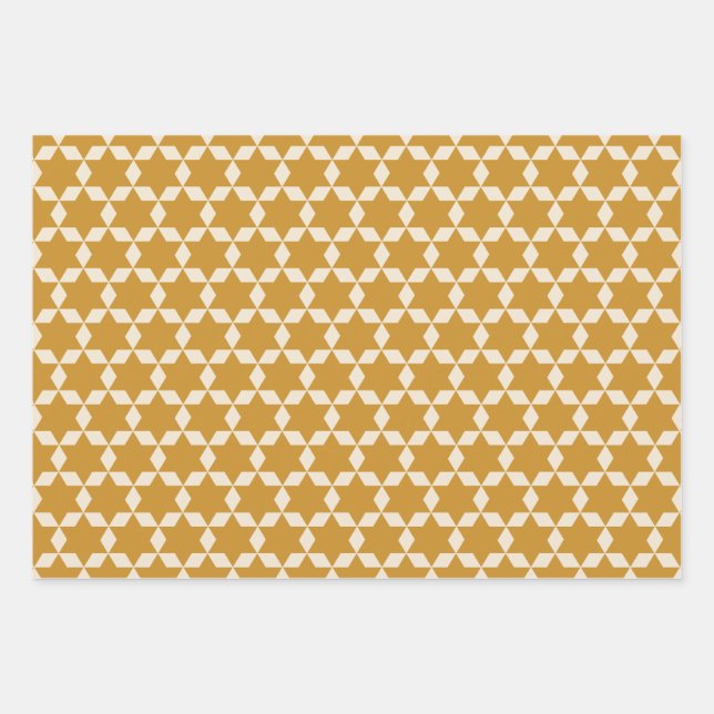 Star Tiles Muster in dunklem Senf und Creme Geschenkpapier Set (Vorderseite)