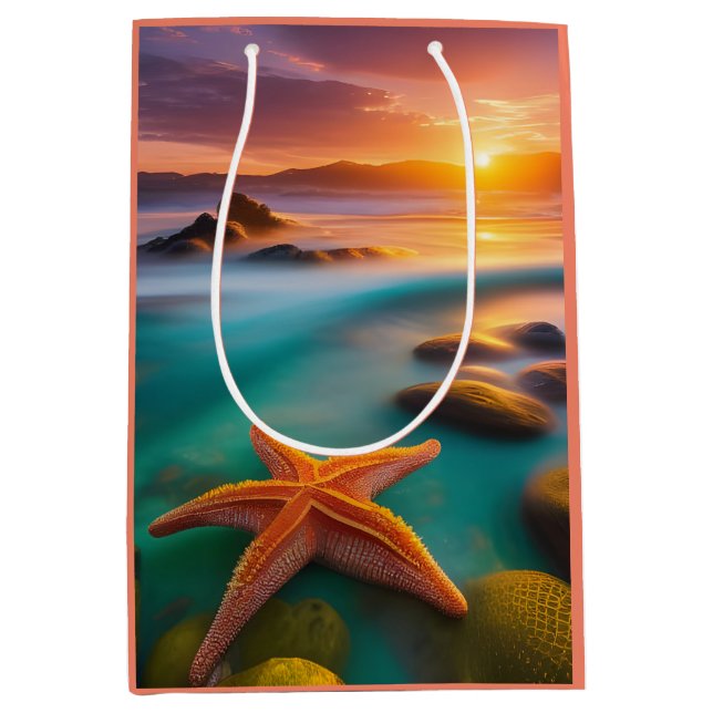 Starfish am Strand von Dawn Mittlere Geschenktüte (Vorderseite)
