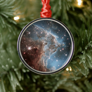 Starforming Region Ngc 2174, Affenkopfnebel. Ornament Aus Metall