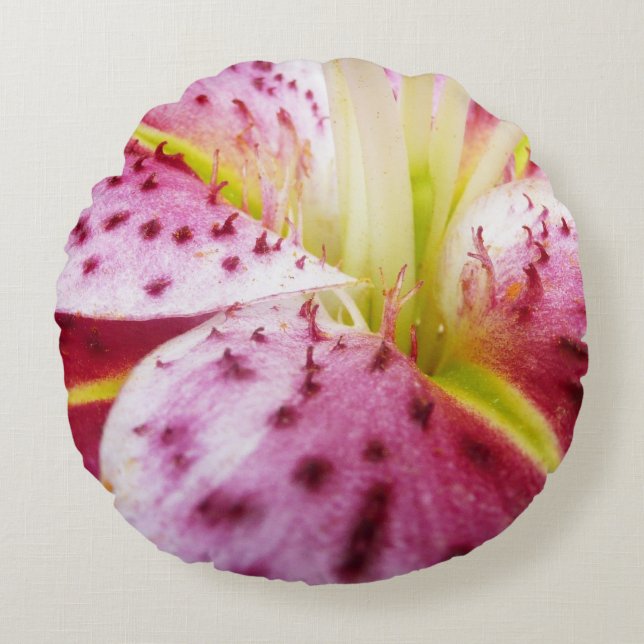 Stargazer Lily Bright Magenta Rundes Kissen (Vorderseite)