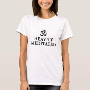 stark meditiert - lustiger Yoga T-Shirt